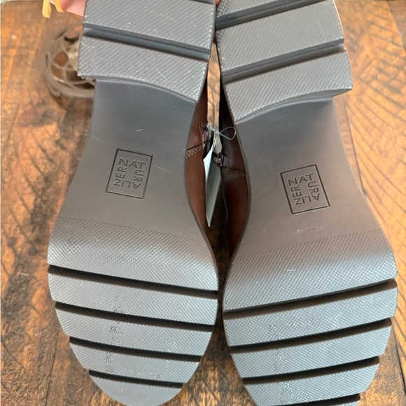 Naturalizer Madalynn Weather Resistant Ankle Strap Boot SZ 10 NWOB - Picture 4 of 4